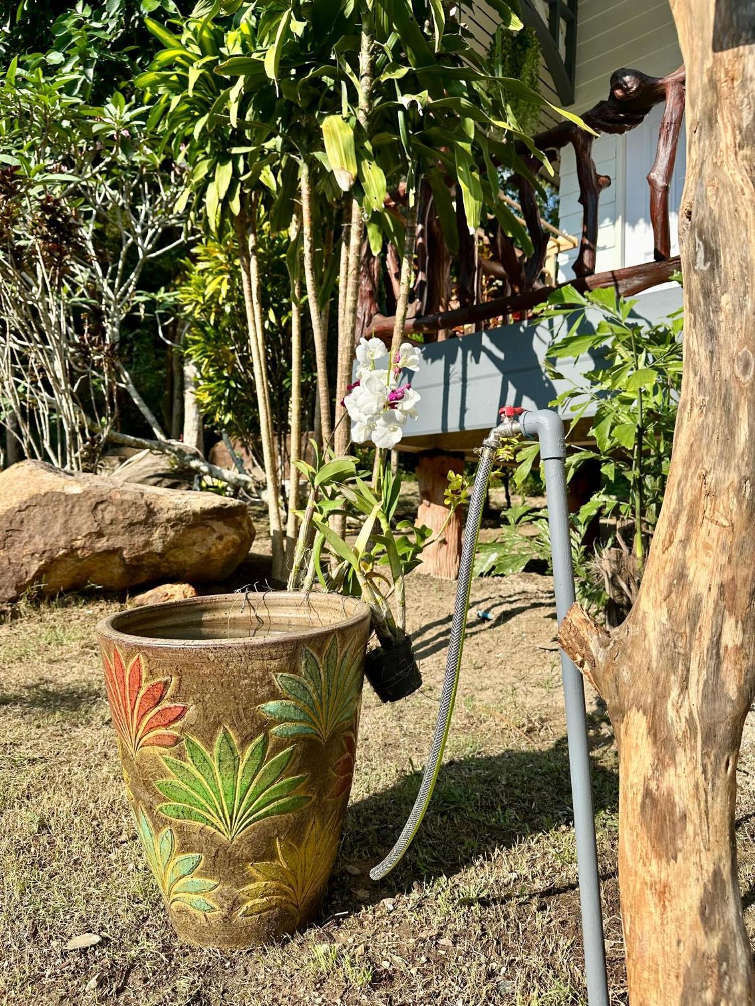 Koh Kood Garden House Hotel Ban Lak Uan Exterior photo