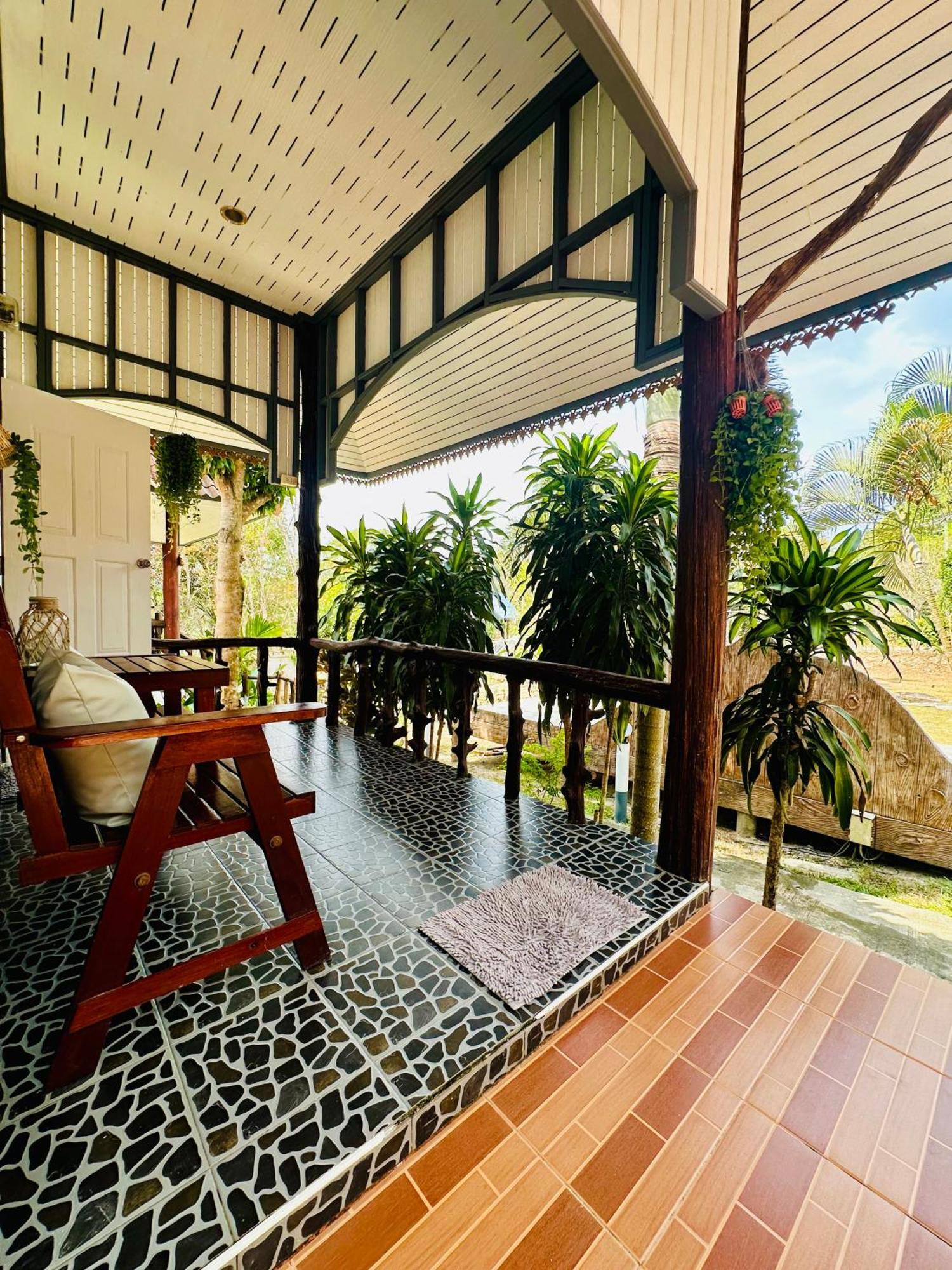 Koh Kood Garden House Hotel Ban Lak Uan Exterior photo