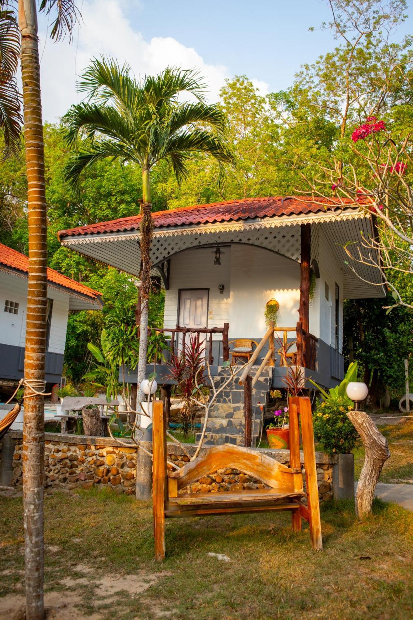 Koh Kood Garden House Hotel Ban Lak Uan Exterior photo